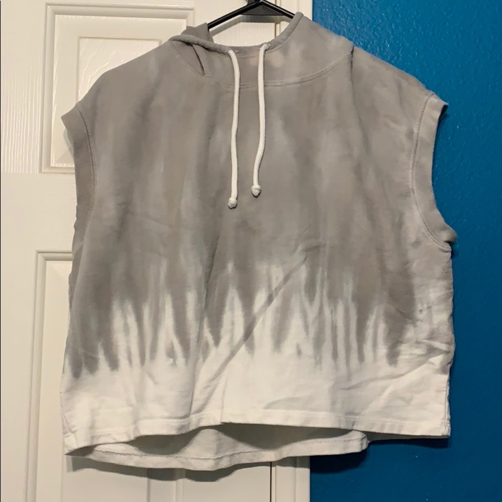 Forever 21 tie dye no sleeve hoodie